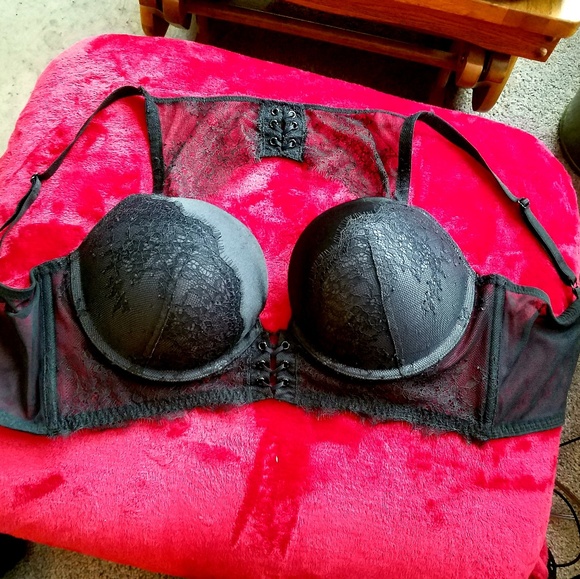 VS Very Sexy Pushup Bra - Picture 2 of 3